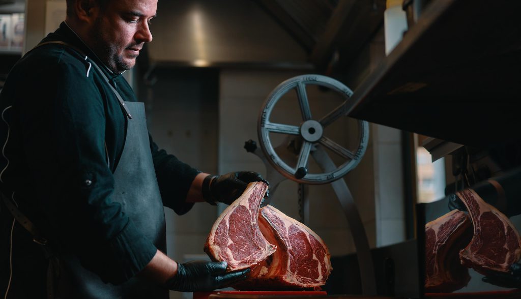 APÖ Restaurante – Tu restaurante de carnes a la brasa en Granada